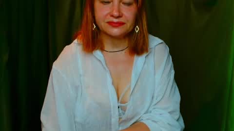 Snapshot of milana9732 chatting on July 15, 6:13 pm milana9732 online show from July 15, 6:13 pm
