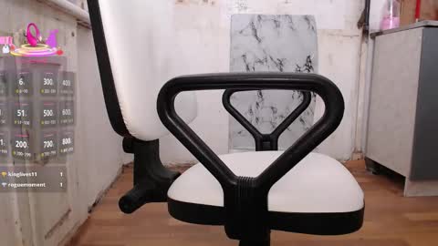 Snapshot of milana_sexwife chatting on October 15, 3:28 am Dan and Milana online show from October 15, 3:28 am