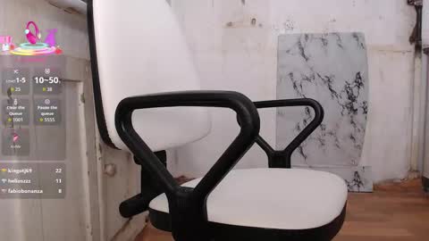 Snapshot of milana_sexwife chatting on October 16, 2:29 pm Dan and Milana online show from October 16, 2:29 pm