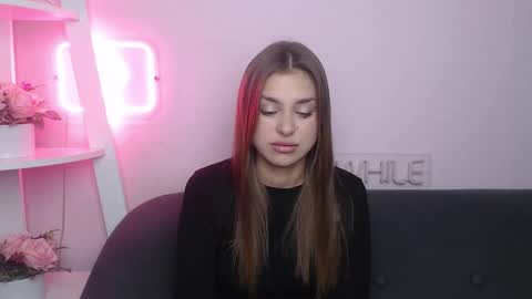 milanaangelas online show from October 20, 7:47 pm