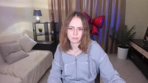 Snapshot of milanabells chatting on June 3, 2:55 pm MilanaBells online show from June 3, 2:55 pm