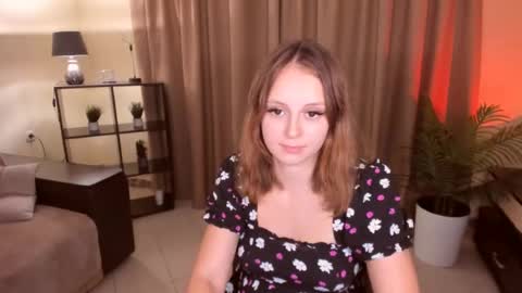 Snapshot of milanabells chatting on July 11, 5:59 pm MilanaBells online show from July 11, 5:59 pm