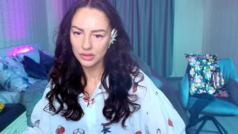 Milana online show from April 4, 8:34 am