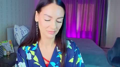 Milana online show from April 14, 6:30 am