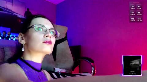 analiMilana online show from November 23, 3:34 pm