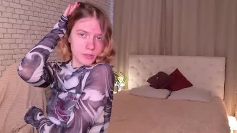 Snapshot of milanarayy chatting on June 20, 5:21 am Milaray online show from June 20, 5:21 am
