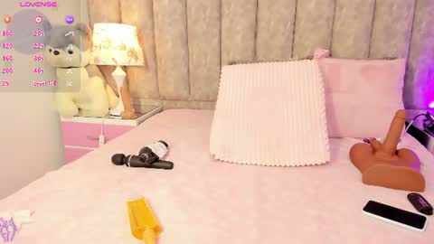 Snapshot of milanjackson chatting on June 17, 2:18 pm milanjackson online show from June 17, 2:18 pm