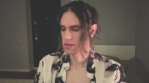 Snapshot of milaslovv chatting on April 25, 3:42 pm Mila online show from April 25, 3:42 pm