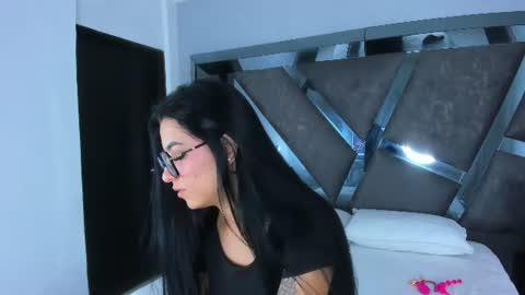 Snapshot of milawink chatting on June 11, 7:34 pm Milawink online show from June 11, 7:34 pm
