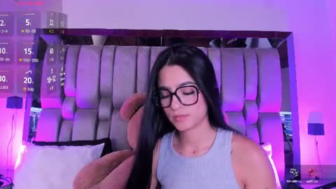 Snapshot of milawink chatting on July 1, 7:35 pm Milawink online show from July 1, 7:35 pm