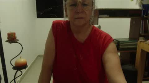 Snapshot of milchanell chatting on July 15, 12:38 am milchanell online show from July 15, 12:38 am