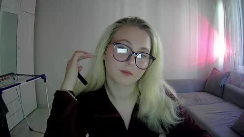 Snapshot of milena391630 chatting on April 25, 1:14 pm Milena new nonude shy blonde natural online show from April 25, 1:14 pm