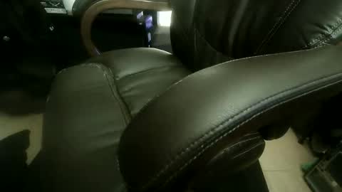 Snapshot of miles_mayhem_667 chatting on March 16, 9:35 am miles_mayhem_667 online show from March 16, 9:35 am