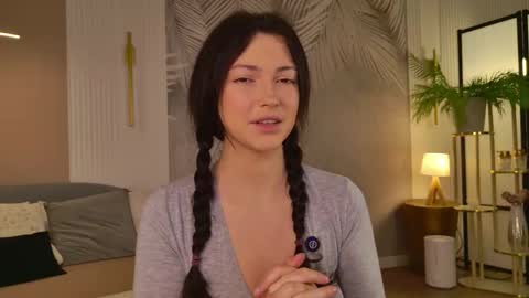 Miley online show from March 4, 6:52 am