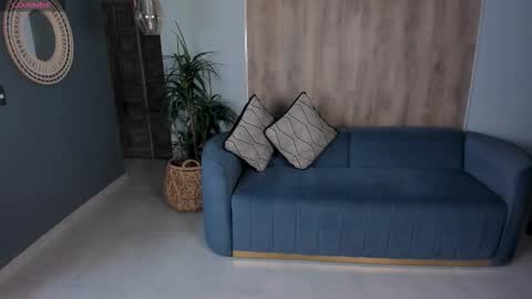 Miley Cruz  IG miley model23 online show from September 9, 7:46 pm