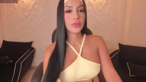 Miley Cruz  IG miley model23 online show from March 3, 7:09 pm