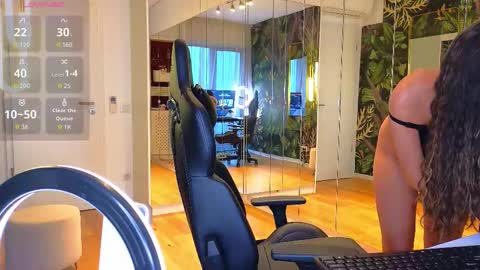 Miley Sin online show from February 6, 2:31 pm