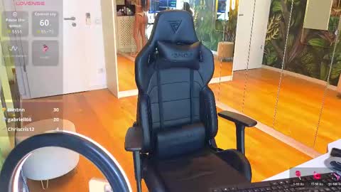 Miley Sin online show from April 15, 12:01 pm