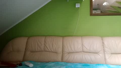 milf44milf online show from July 27, 4:03 pm