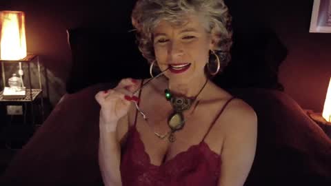 Fabiola online show from March 17, 8:23 pm