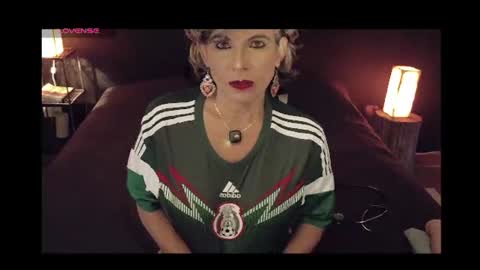 Snapshot of milf_ette chatting on June 12, 1:59 am Fabiola online show from June 12, 1:59 am
