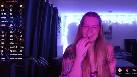 Milf Tara36 online show from January 5, 11:33 pm