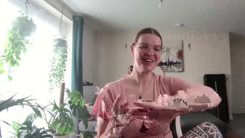 Milf Tara36 online show from March 10, 11:42 am