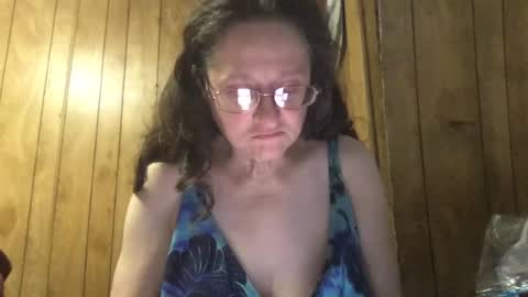 Snapshot of milfmichelle69 chatting on July 11, 1:19 am milfmichelle69 online show from July 11, 1:19 am
