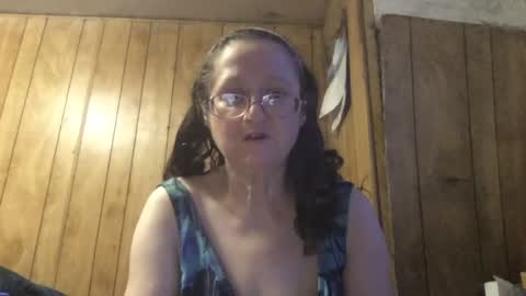 Snapshot of milfmichelle69 chatting on July 13, 12:35 am milfmichelle69 online show from July 13, 12:35 am