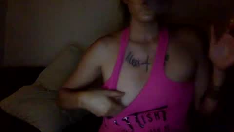 Snapshot of milfsfreaky69 chatting on July 23, 3:04 am BabygirlsFreaky online show from July 23, 3:04 am