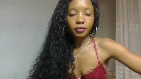 Snapshot of milinasy chatting on September 26, 8:07 am milinasy online show from September 26, 8:07 am