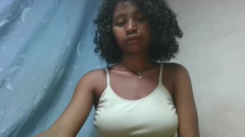 Snapshot of milinasy chatting on February 27, 9:59 pm milinasy online show from February 27, 9:59 pm