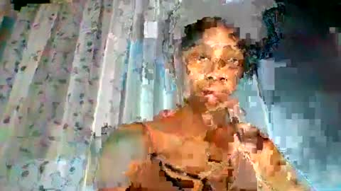 Snapshot of milinasy chatting on June 23, 8:01 am milinasy online show from June 23, 8:01 am