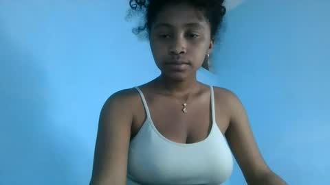 Snapshot of milinasy chatting on July 2, 9:37 am milinasy online show from July 2, 9:37 am