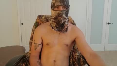 Snapshot of militaryfratboy chatting on May 28, 2:47 pm militaryfratboy online show from May 28, 2:47 pm