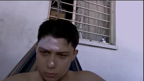 milk_boy25 online show from October 15, 3:56 pm