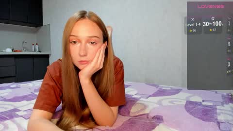 Snapshot of milkaeliza1 chatting on September 20, 9:16 pm MilkaLiza online show from September 20, 9:16 pm