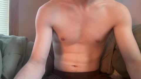 Snapshot of milkedboy964 chatting on December 21, 2:46 pm milkedboy964 online show from December 21, 2:46 pm