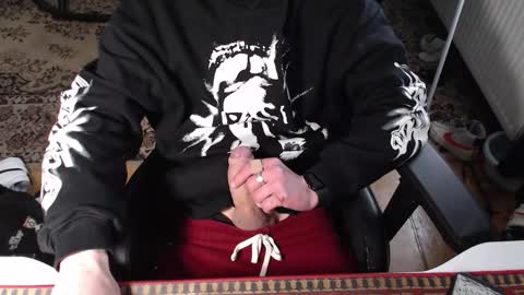 Snapshot of milkmeup_thick chatting on February 4, 7:36 am milkmeup_thick online show from February 4, 7:36 am