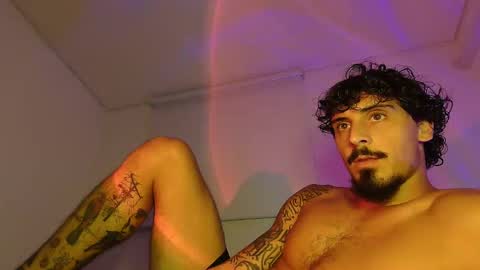 milkoffee online show from March 31, 11:16 pm