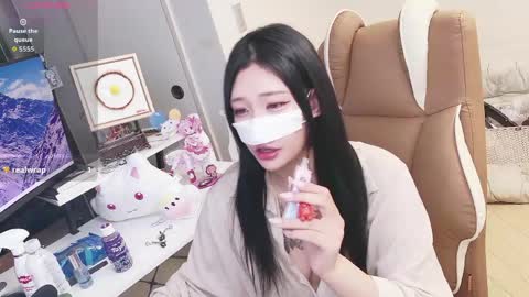 milksola online show from May 14, 11:28 am