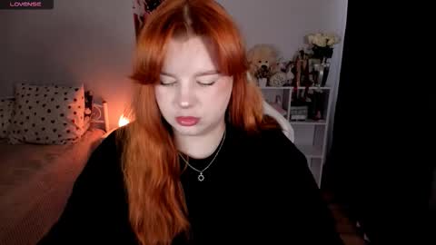 Lisa online show from November 19, 6:02 am