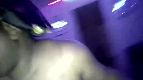 Snapshot of milkyway5555 chatting on January 9, 11:56 pm Pretty wet brown online show from January 9, 11:56 pm