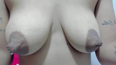 Snapshot of milkyway_18 chatting on February 26, 1:43 pm milkyway_18 online show from February 26, 1:43 pm