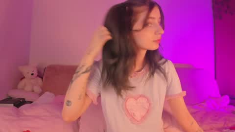 Snapshot of milla_remmy chatting on May 8, 9:20 pm Milla online show from May 8, 9:20 pm