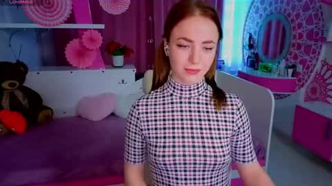 Snapshot of millana_hot chatting on March 31, 8:31 pm Milana online show from March 31, 8:31 pm