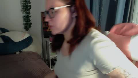 Milla online show from December 12, 10:13 am