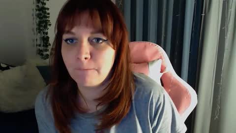 Milla online show from February 25, 8:51 pm