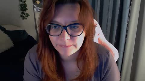 Milla online show from November 15, 10:48 pm