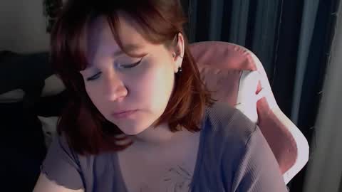 Milla online show from November 21, 4:49 pm